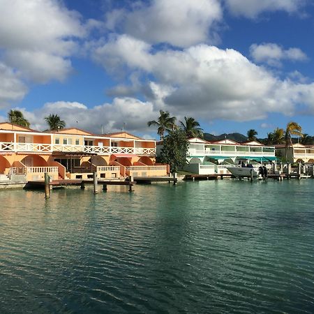 Antigua Chiama Italia Villas Jolly Harbour Zewnętrze zdjęcie
