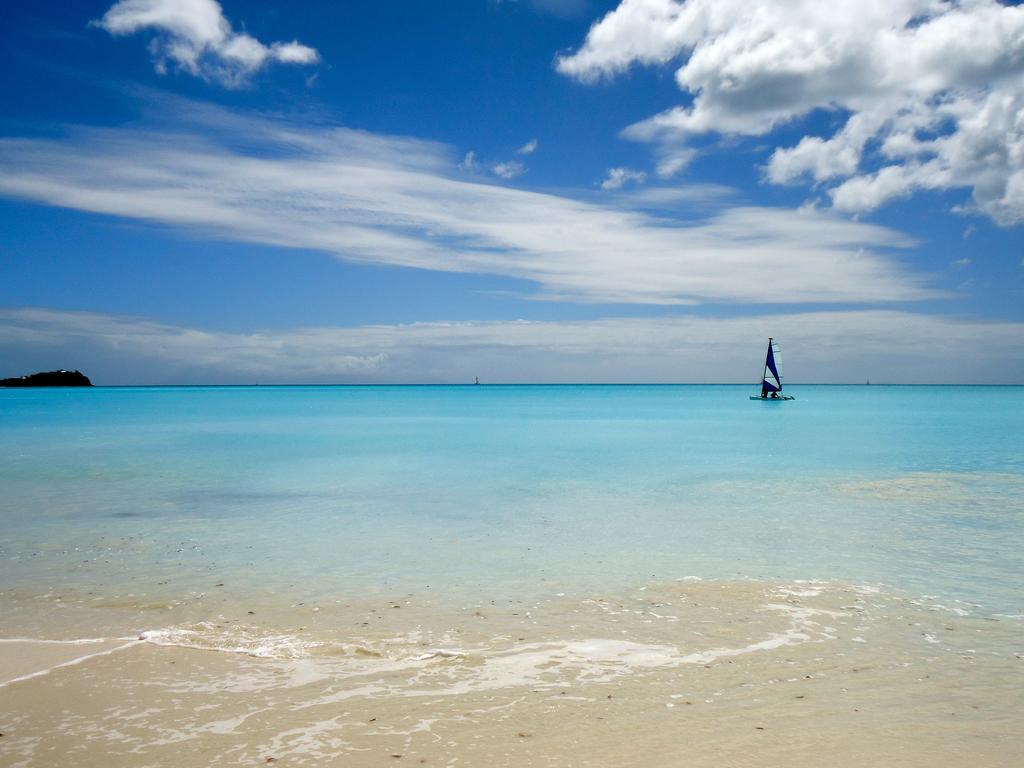 Antigua Chiama Italia Villas Jolly Harbour Zewnętrze zdjęcie