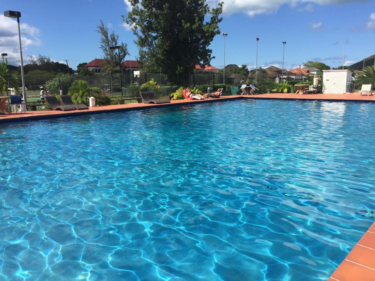 Antigua Chiama Italia Villas Jolly Harbour Zewnętrze zdjęcie